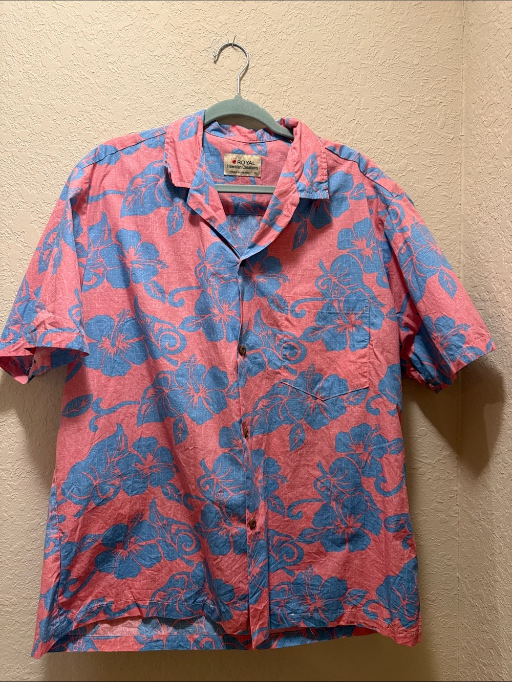 NWOT, Pink & Blue Floral Royal Hawaiian Creations Aloha Shirt, Size XL
